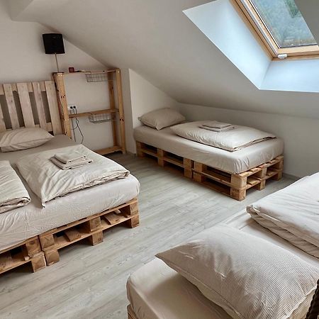 דירות קרנייסקה גורה Sport & Sunny Cosy Alpine Retreat מראה חיצוני תמונה