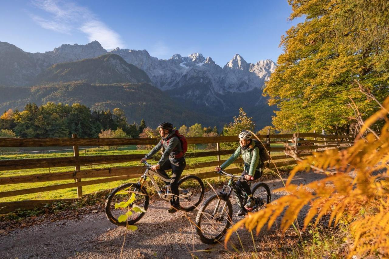 דירות קרנייסקה גורה Sport & Sunny Cosy Alpine Retreat מראה חיצוני תמונה