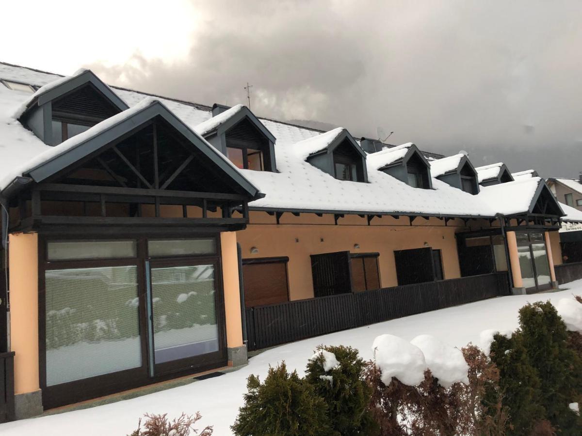 דירות קרנייסקה גורה Sport & Sunny Cosy Alpine Retreat מראה חיצוני תמונה