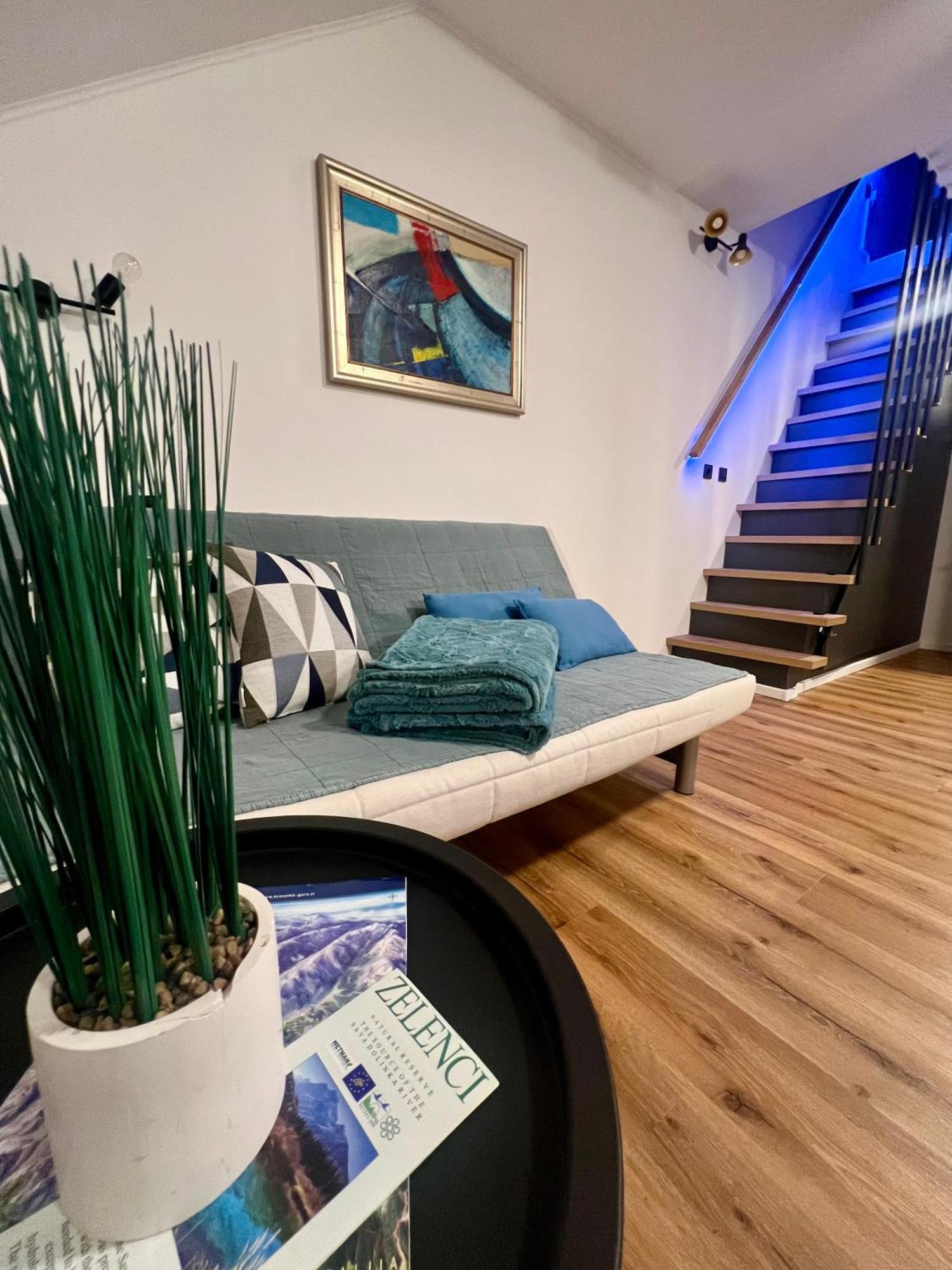 דירות קרנייסקה גורה Sport & Sunny Cosy Alpine Retreat מראה חיצוני תמונה